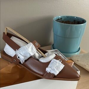 Quince Classic Leather Slingback Flats - Brown